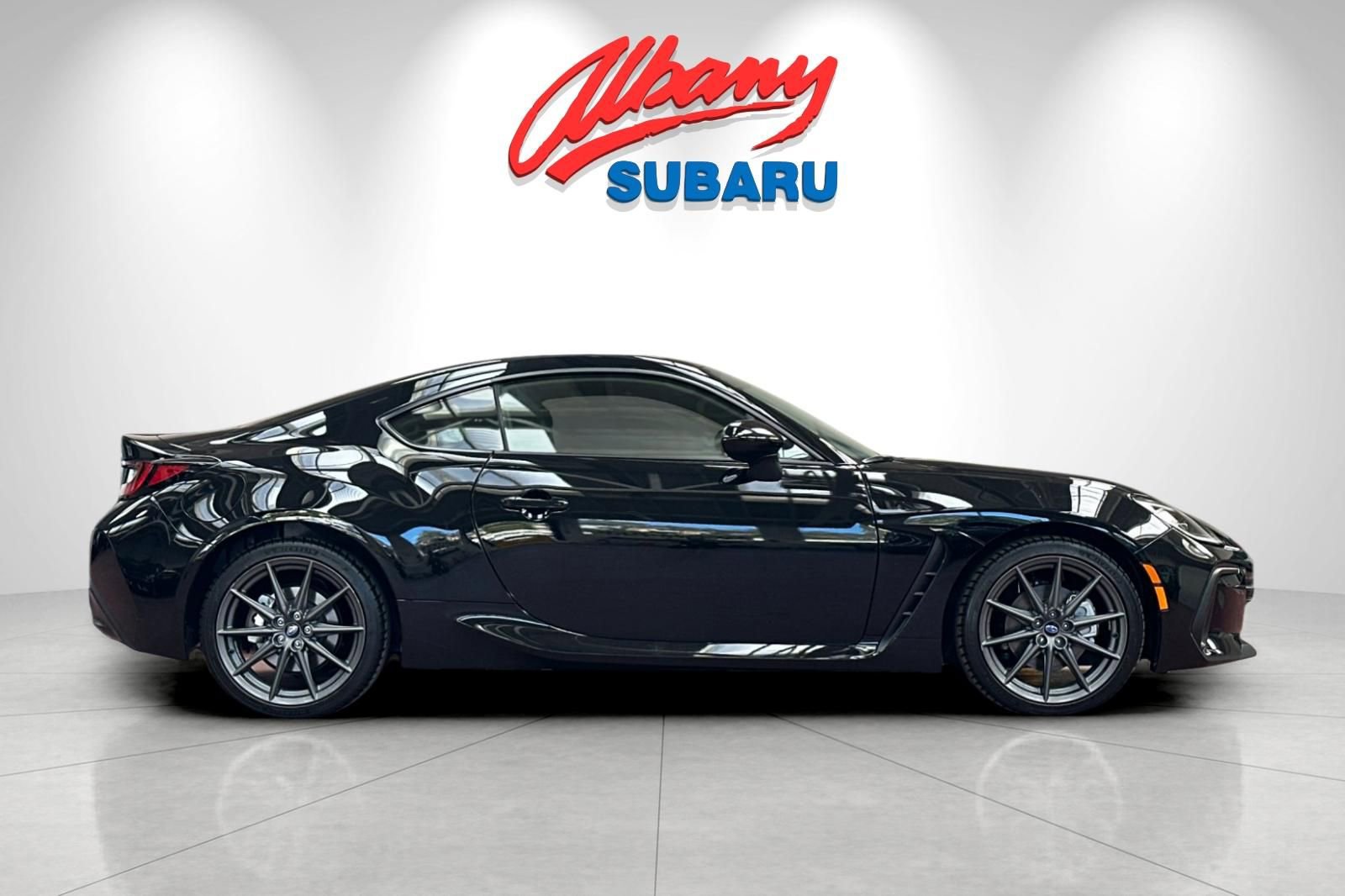 Used 2024 Subaru BRZ Limited image 3