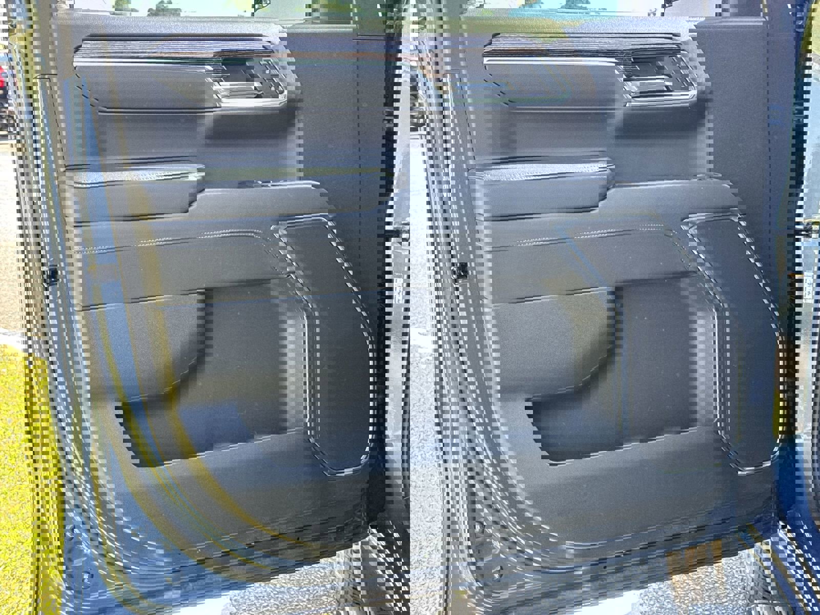 Used 2024 GMC Sierra 1500 Elevation image 14