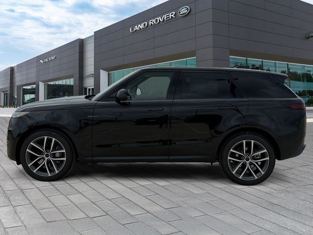 New 2027 Land Rover Range Rover Sport SE AWD/4WD image 2