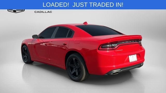 Used 2020 Dodge Charger SXT w/ Plus Group RWD image 3