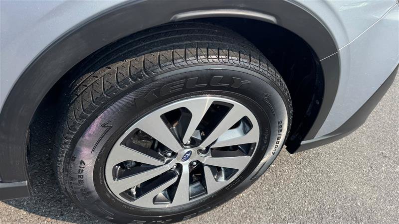 Used 2022 Subaru Outback Premium AWD/4WD image 26