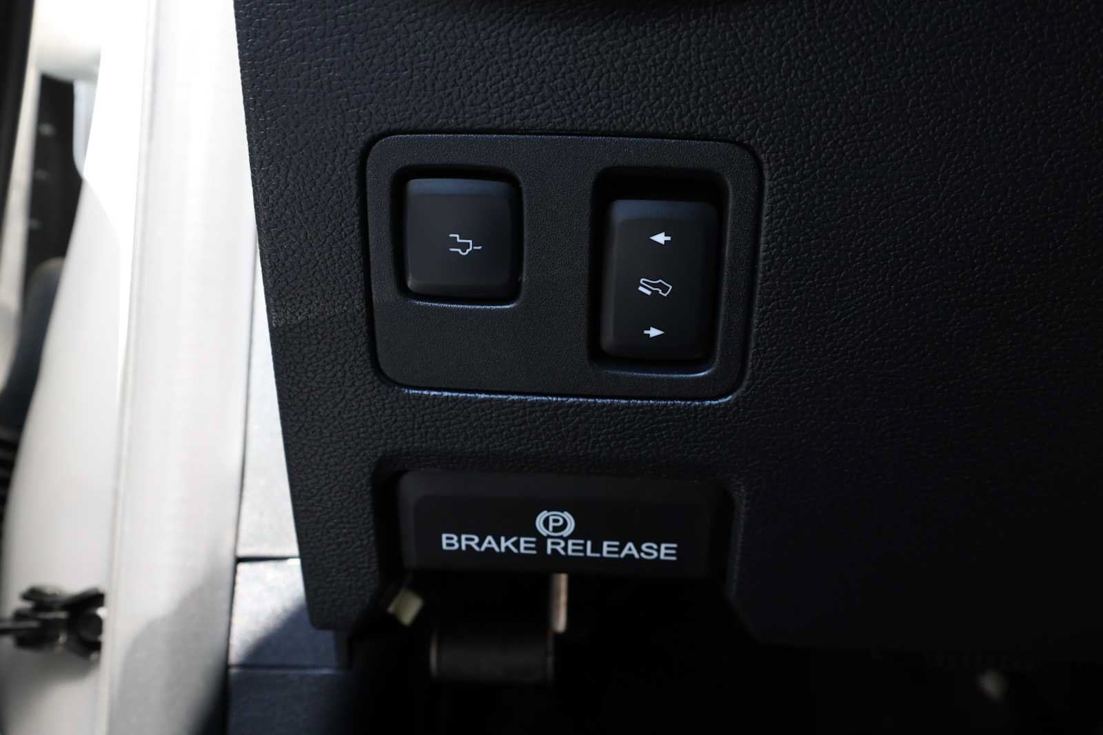 Used 2018 Ford F250 Lariat w/ Lariat Ultimate Package AWD/4WD image 33