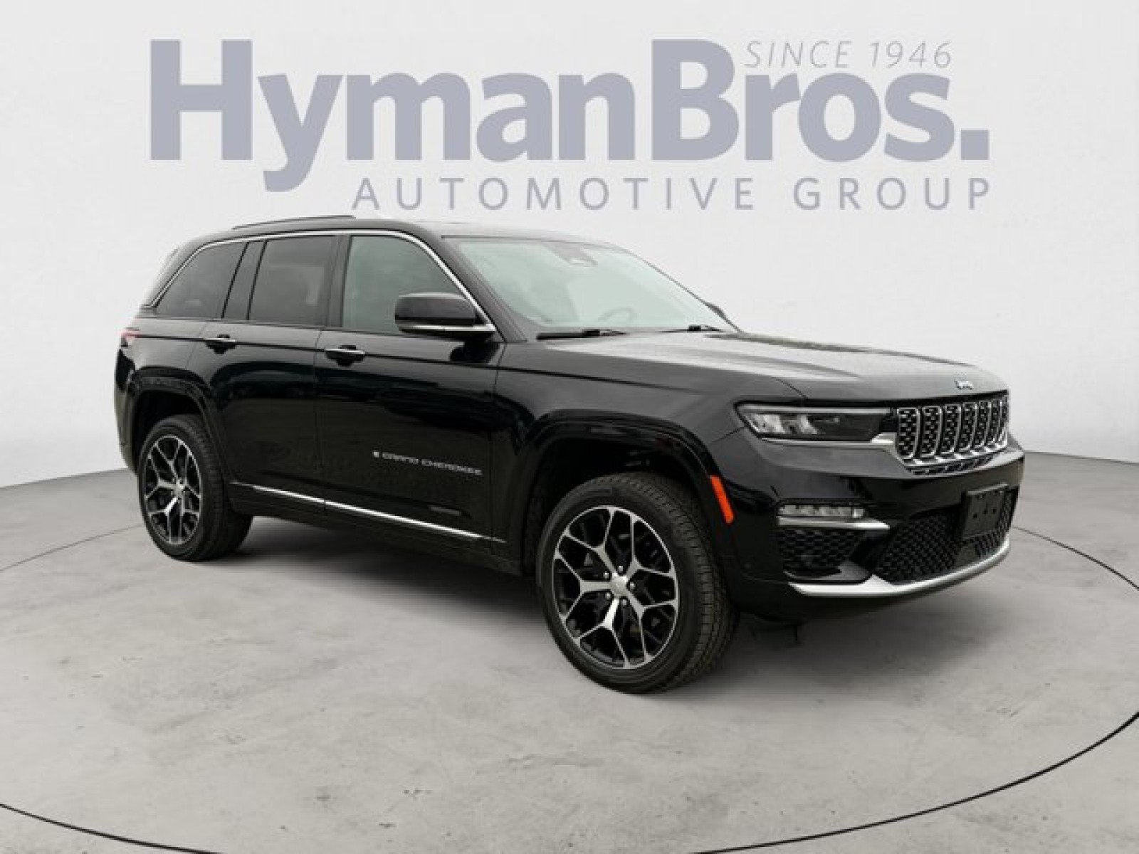 Used 2022 Jeep Grand Cherokee Summit AWD/4WD image 1