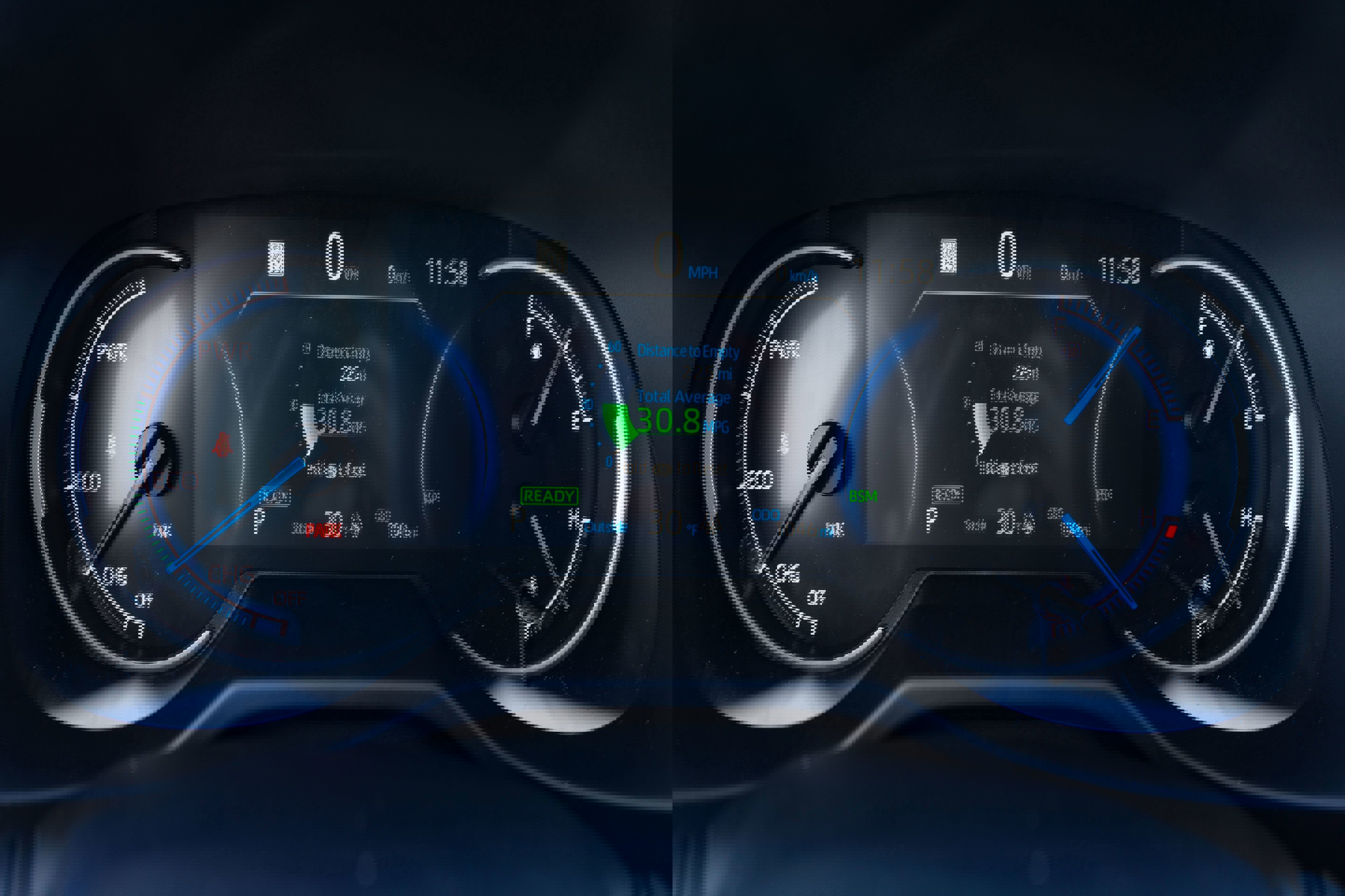 Used 2025 Toyota RAV4 XLE w/ Weather Package image 17