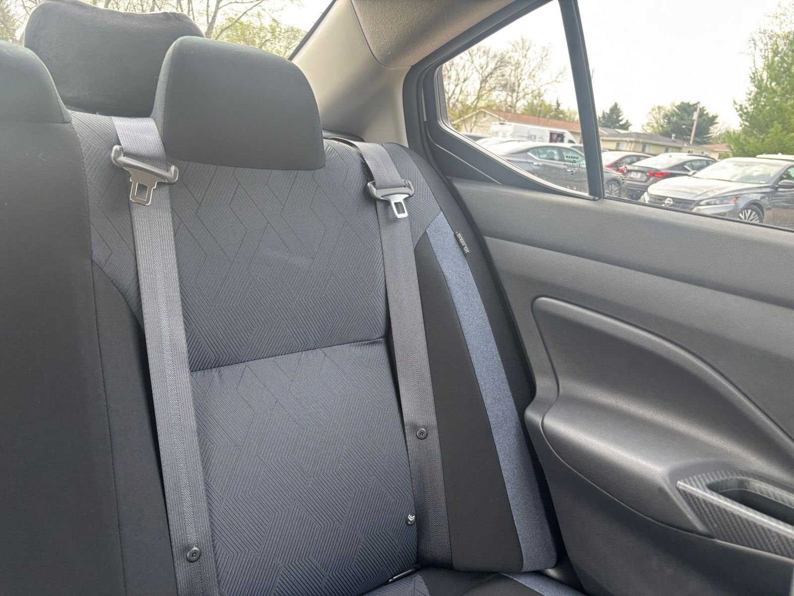 Used 2025 Nissan Versa SV image 35