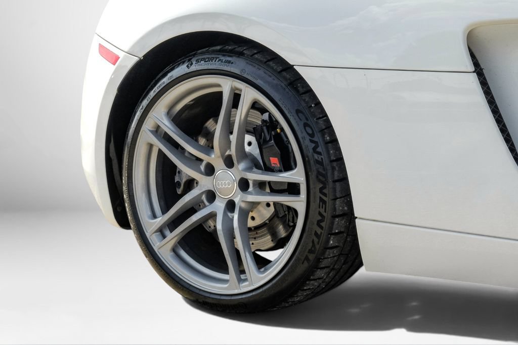 Used 2014 Audi R8 V8 AWD/4WD image 45