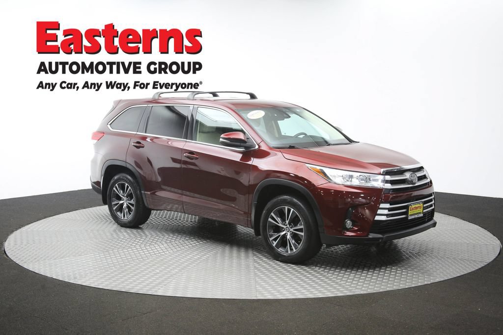 Used 2018 Toyota Highlander Plus AWD/4WD image 48