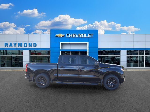 Used 2023 Chevrolet Silverado 1500 Custom w/ Rally Edition AWD/4WD image 2