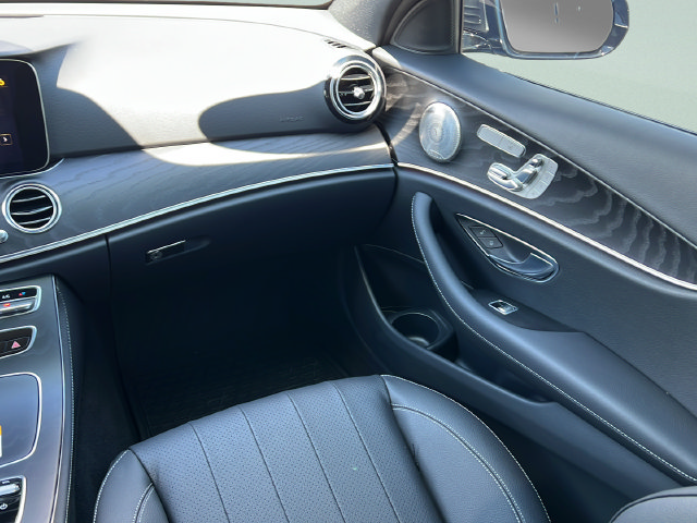 Used 2023 Mercedes-Benz E 350 4MATIC Sedan image 15