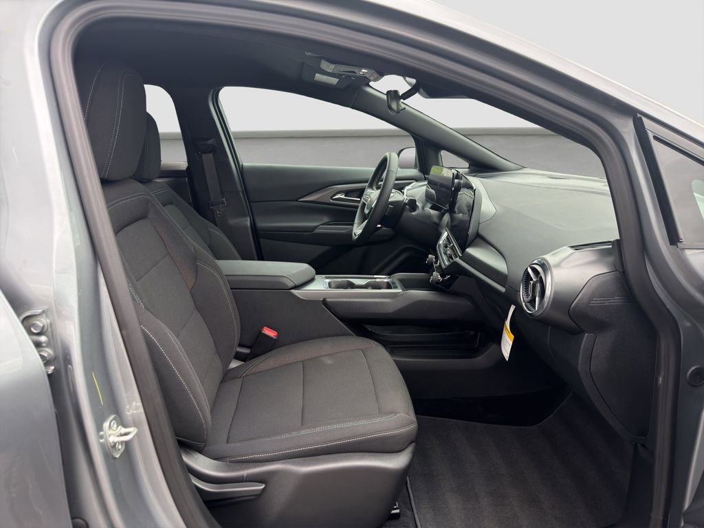 Certified 2026 Chevrolet Equinox EV LT w/ Comfort Package FWD image 18
