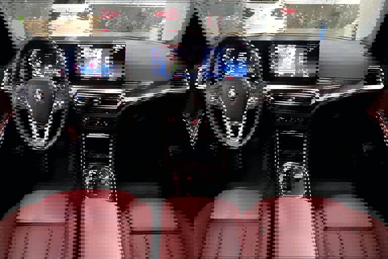 Used 2023 BMW 330i Sedan w/ Premium Package image 17