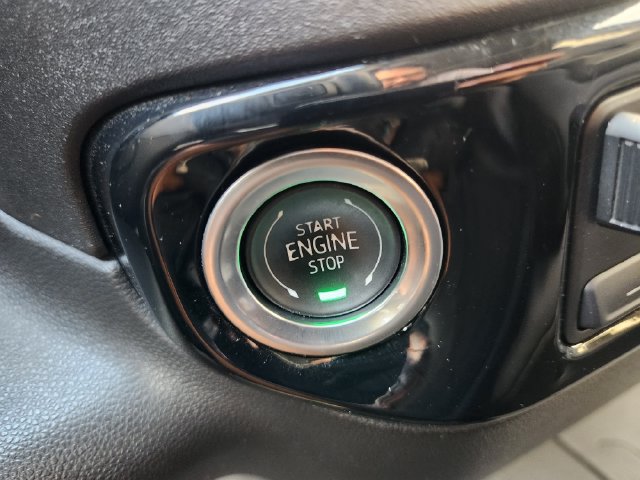 Used 2024 Chevrolet Silverado 2500 LT AWD/4WD image 8