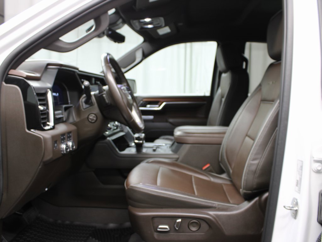 Used 2023 GMC Sierra 1500 Denali w/ Technology Package image 9