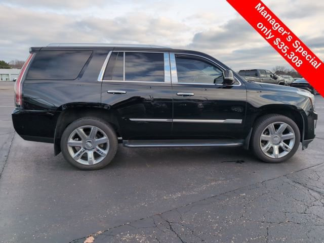 Used 2019 Cadillac Escalade Premium Luxury image 8