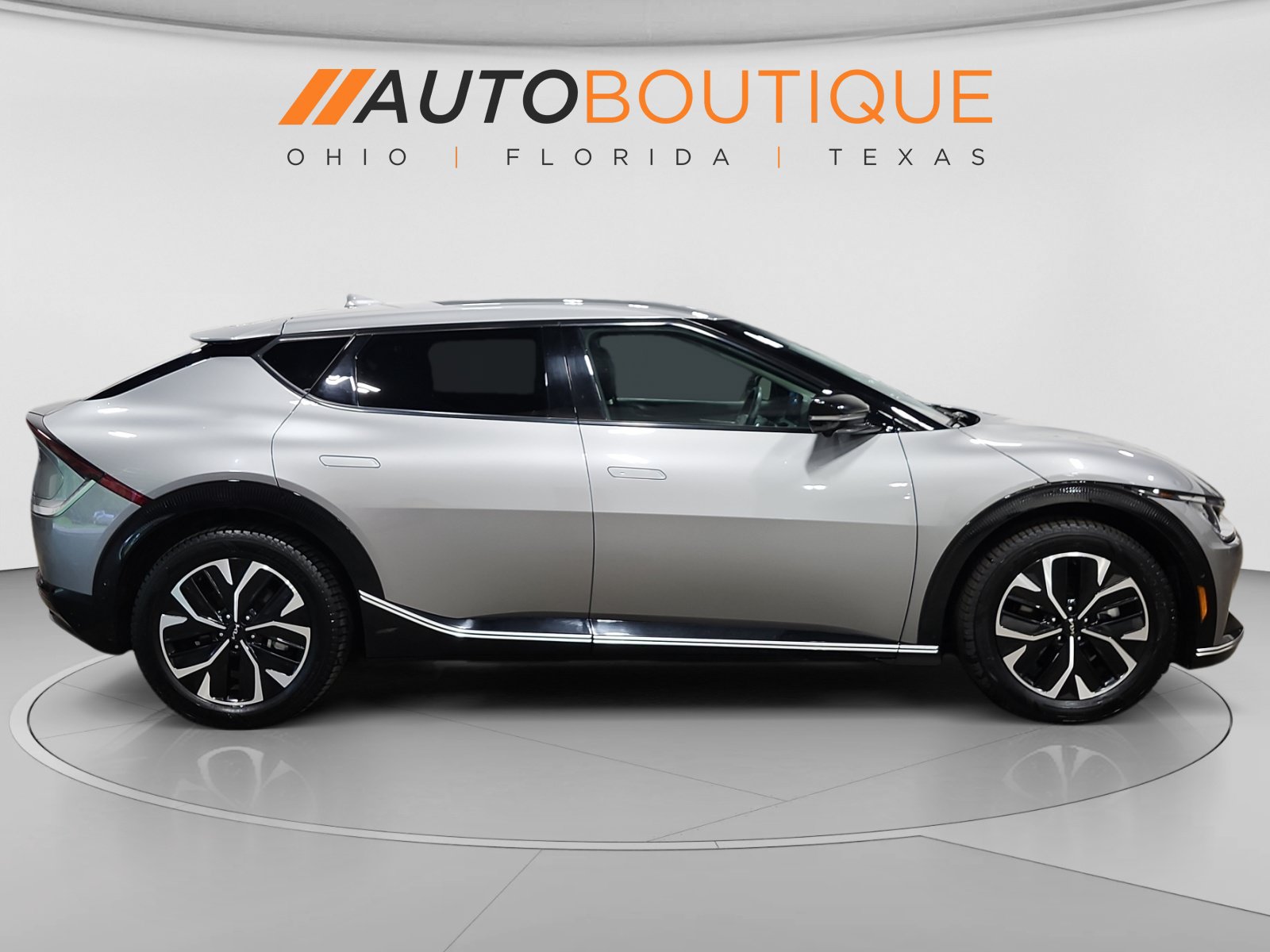 Used 2023 Kia EV6 Wind w/ Wind Technology Package AWD/4WD image 7