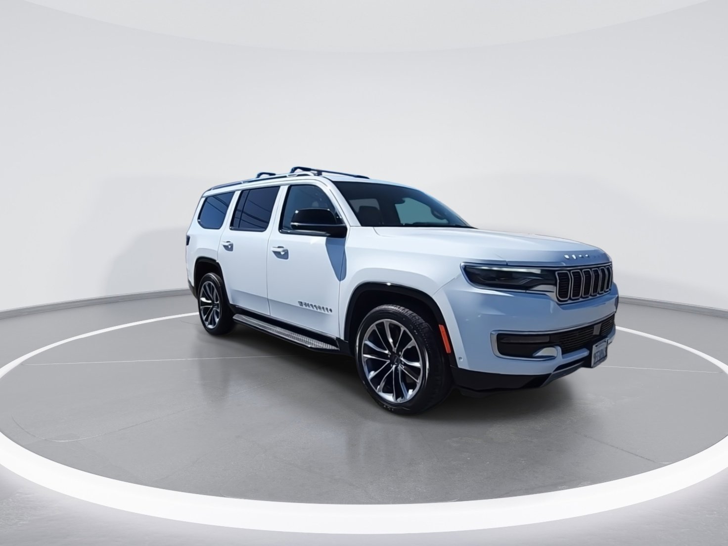 Certified 2023 Jeep Wagoneer Series II w/ Premium Group I image 2