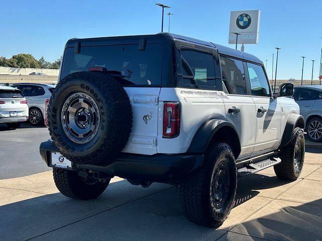 Used 2025 Ford Bronco Badlands AWD/4WD image 10