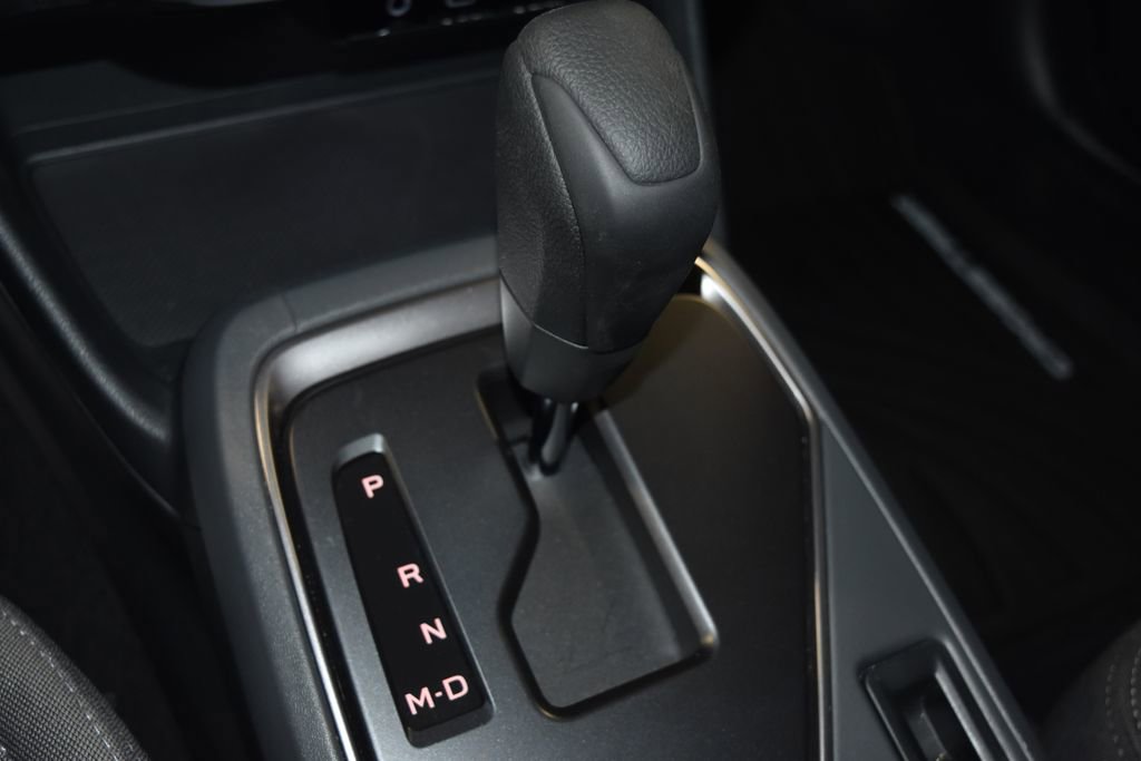 Used 2025 Subaru Crosstrek 2.0i Premium image 13