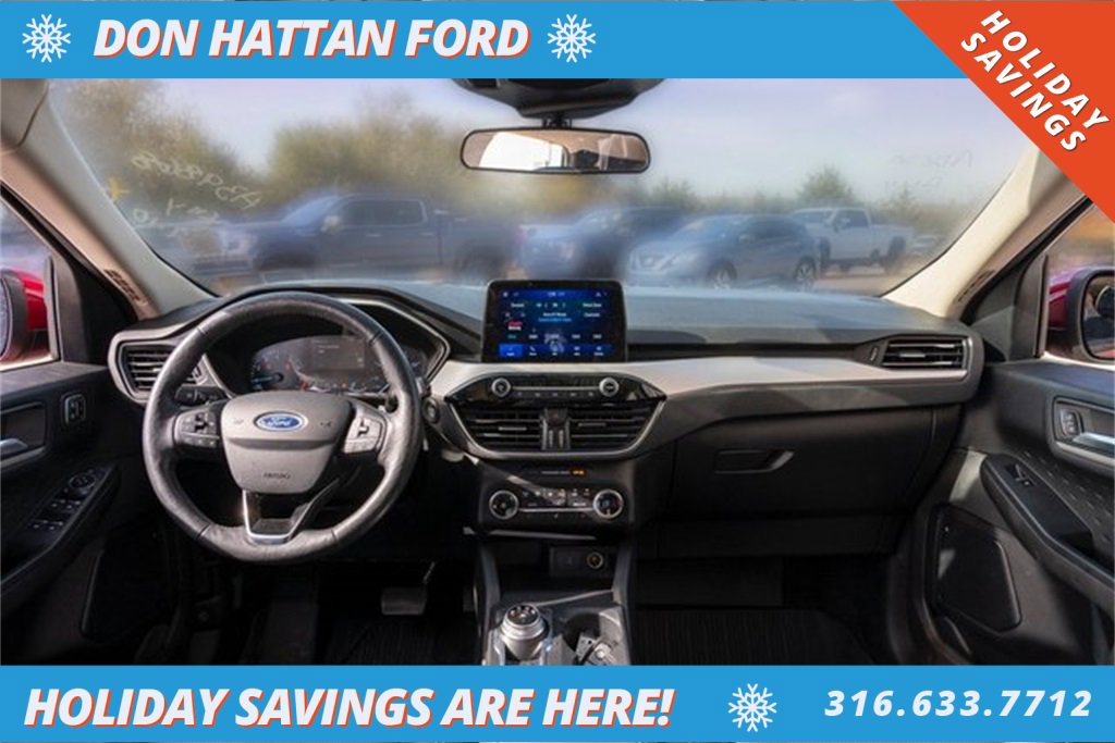 Used 2020 Ford Escape SEL image 3