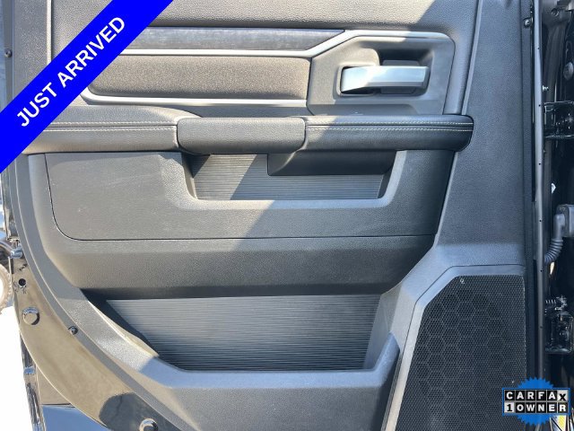 Used 2024 RAM 2500 Big Horn w/ Night Edition AWD/4WD image 17