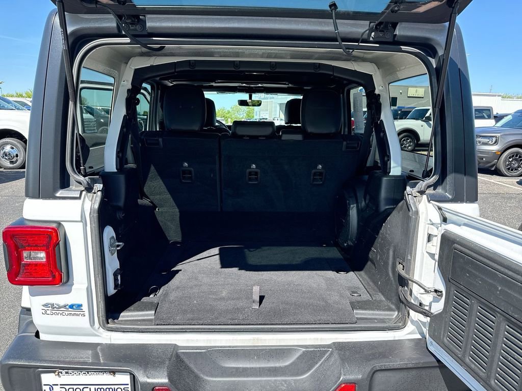Used 2021 Jeep Wrangler Unlimited Sahara w/ Cold Weather Group image 24