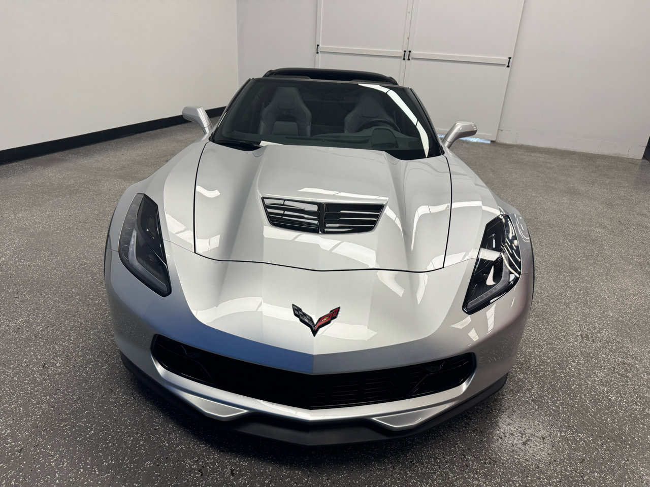 Used 2016 Chevrolet Corvette Z06 w/ 2LZ Preferred Equipment Group image 2