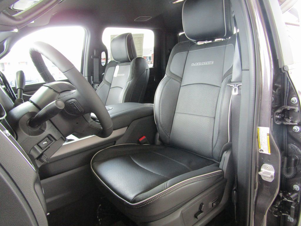 New 2026 RAM 2500 Laramie w/ Sport Appearance Package image 21