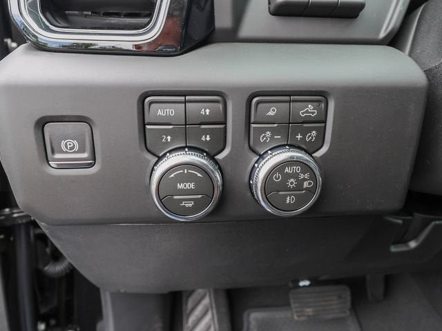 New 2026 GMC Sierra 2500 Denali w/ Denali Reserve Package AWD/4WD image 22