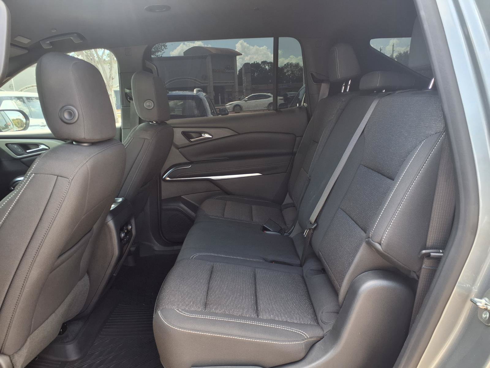 Certified 2024 Chevrolet Traverse LS w/ Midnight/Sport Edition FWD image 18