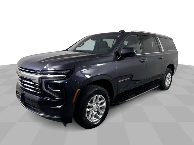 Used 2025 Chevrolet Suburban LT AWD/4WD image 1