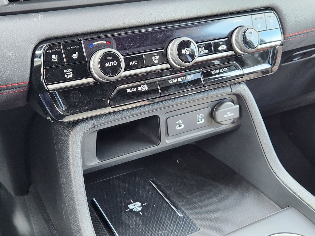 New 2026 Honda Pilot Black Edition image 15
