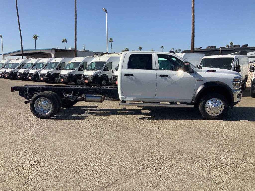 New 2027 RAM 4500 Tradesman RWD image 4