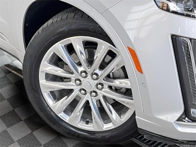 Used 2020 Cadillac XT6 Premium Luxury image 35