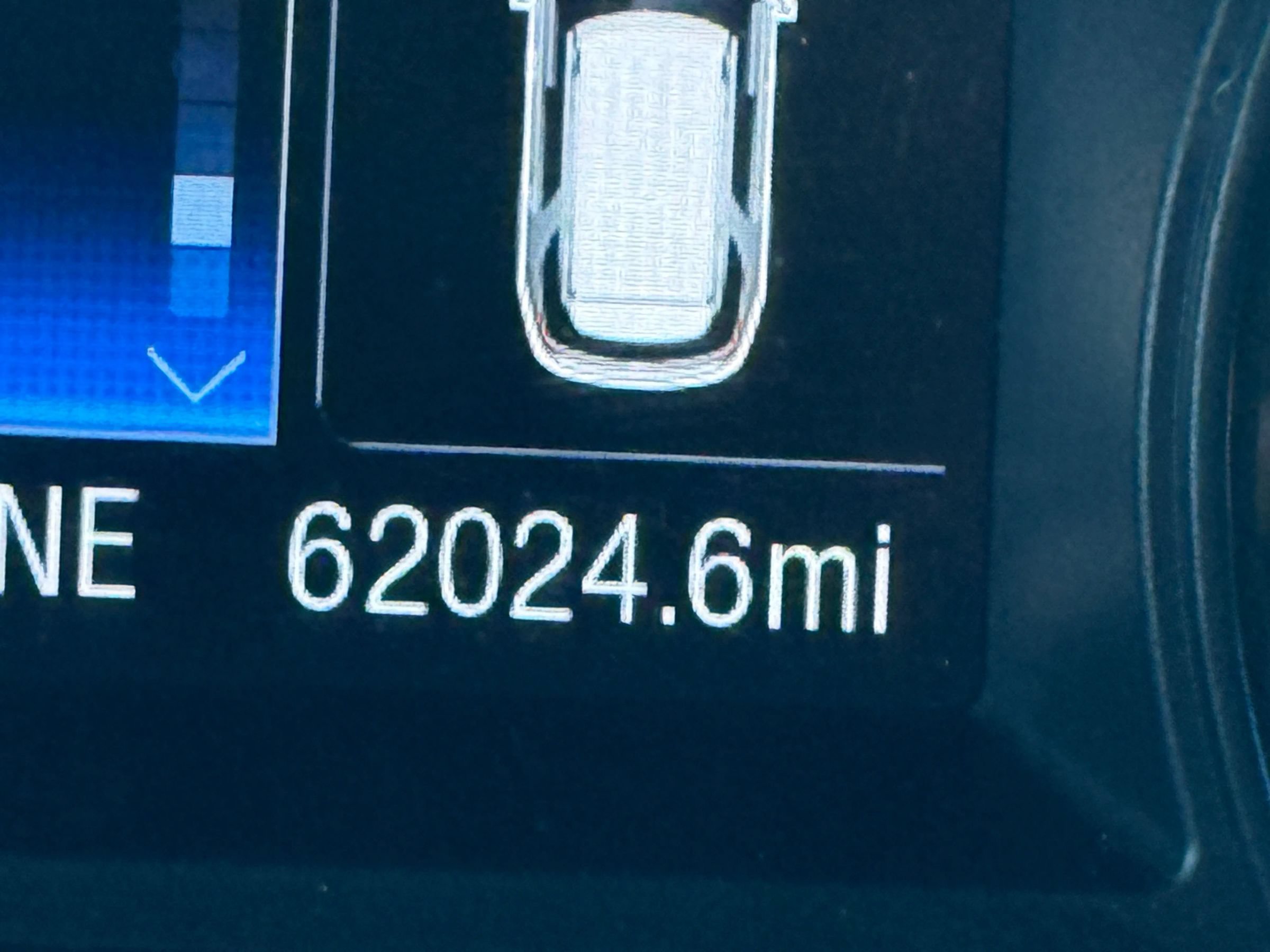 Used 2016 BMW 228i Convertible RWD image 25