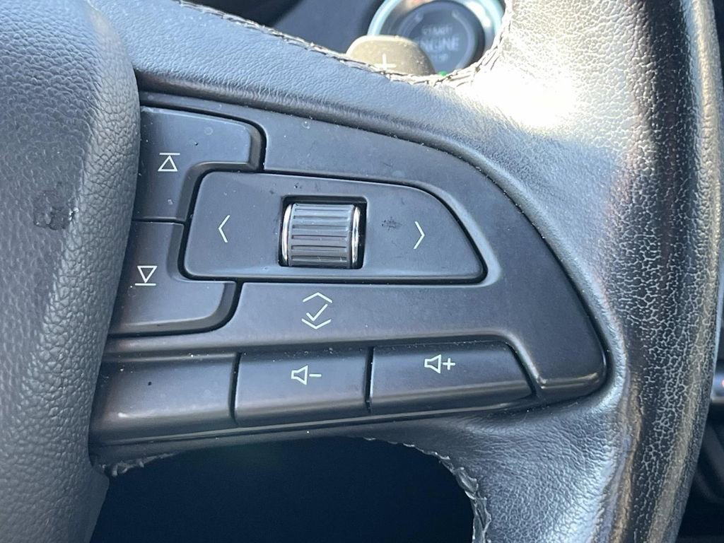 Used 2019 Cadillac XT4 Premium Luxury w/ Enhanced Visibility Package image 29