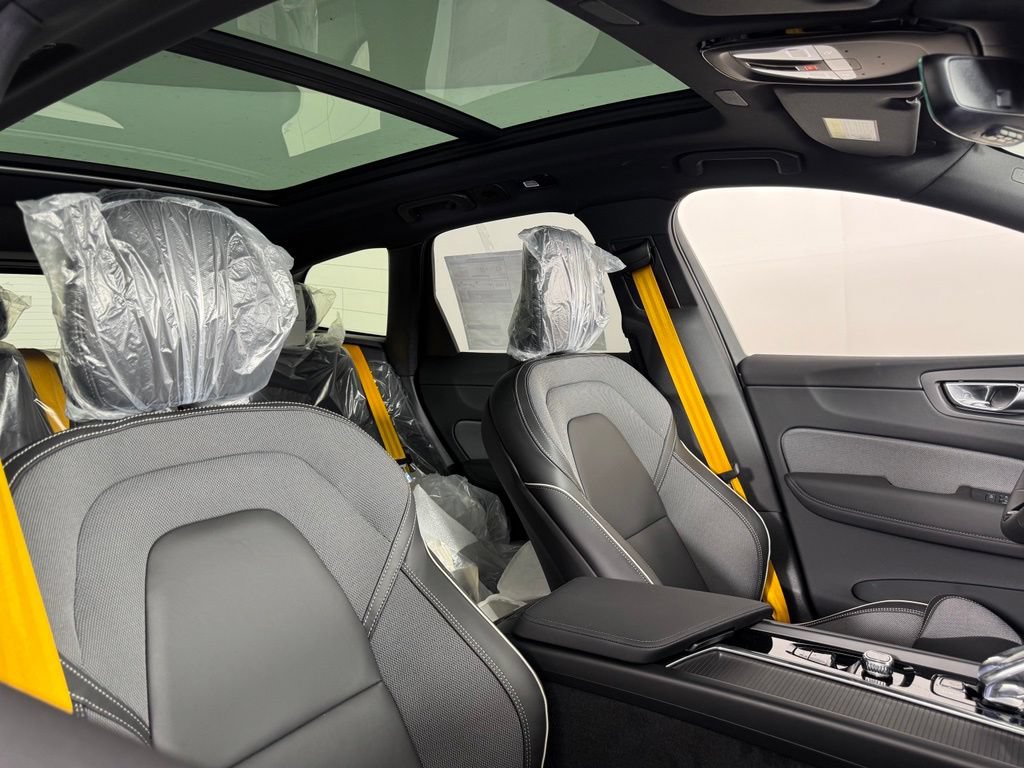 New 2026 Volvo XC60 T8 Polestar AWD/4WD image 7
