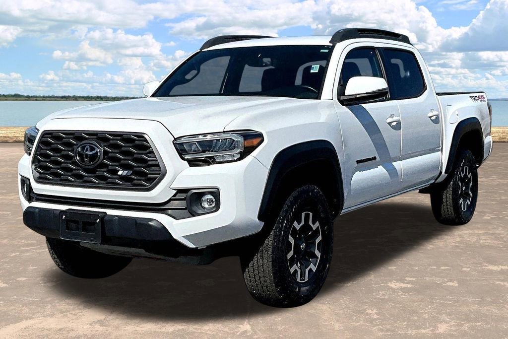 Used 2022 Toyota Tacoma TRD Off-Road w/ Technology Package image 4