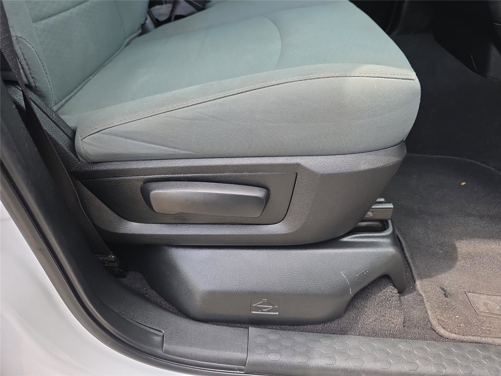 Used 2018 RAM 1500 Tradesman w/ Popular Equipment Group image 33