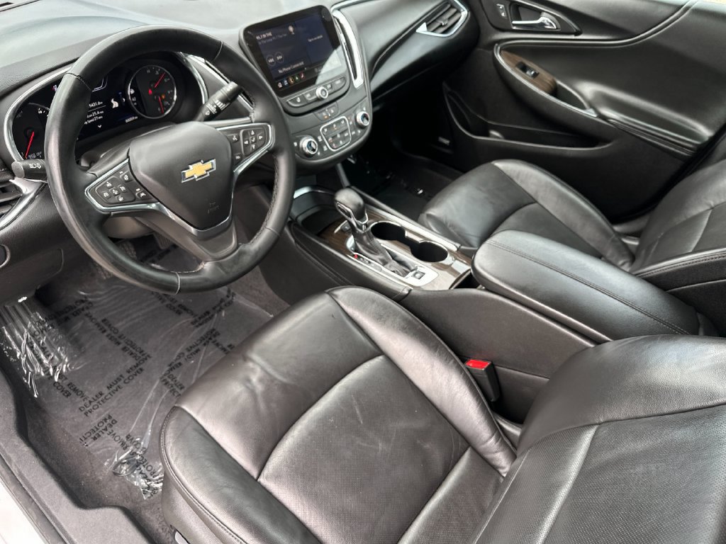 Used 2024 Chevrolet Malibu LT FWD image 9