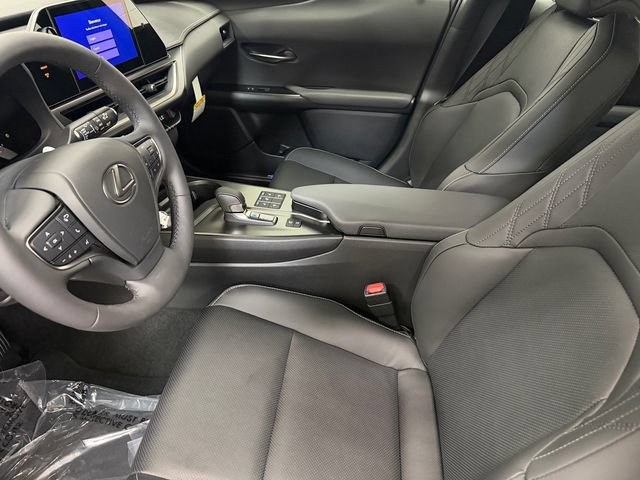 New 2026 Lexus UX 300h AWD image 15