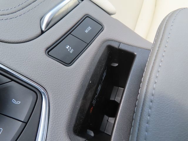 Used 2023 Cadillac XT6 Premium Luxury w/ Technology Package image 39