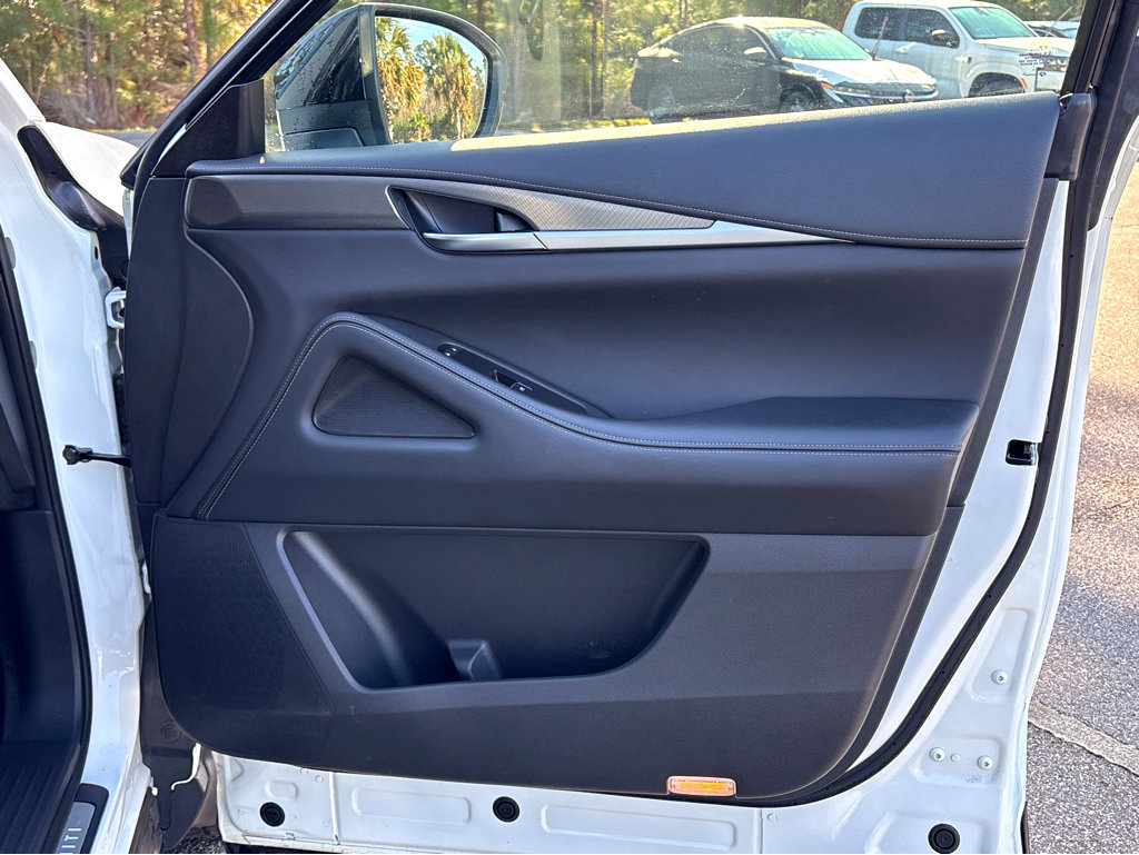 Used 2023 INFINITI QX60 Luxe w/ Cargo Package image 13