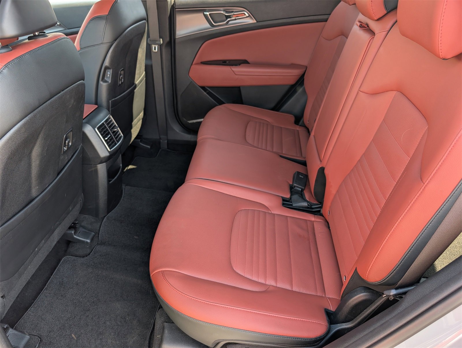 Used 2023 Kia Sportage SX image 29