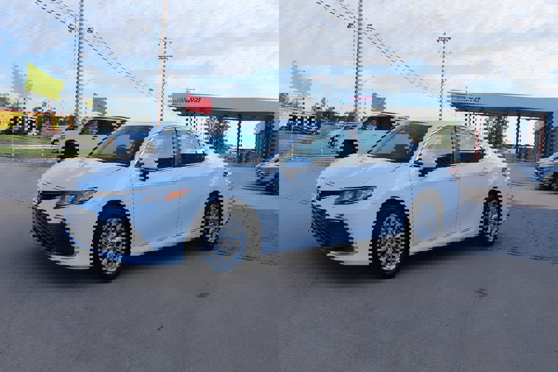 Used 2024 Toyota Camry LE image 10