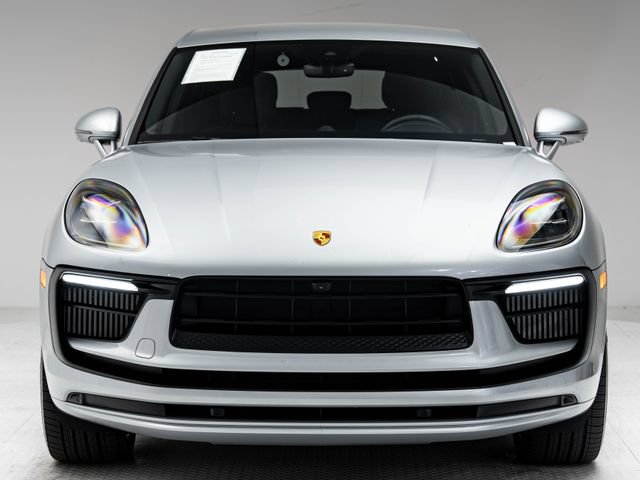 Certified 2022 Porsche Macan S AWD/4WD image 30