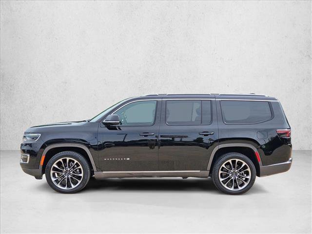 Used 2022 Jeep Wagoneer Series III w/ Premium Group I AWD/4WD image 9