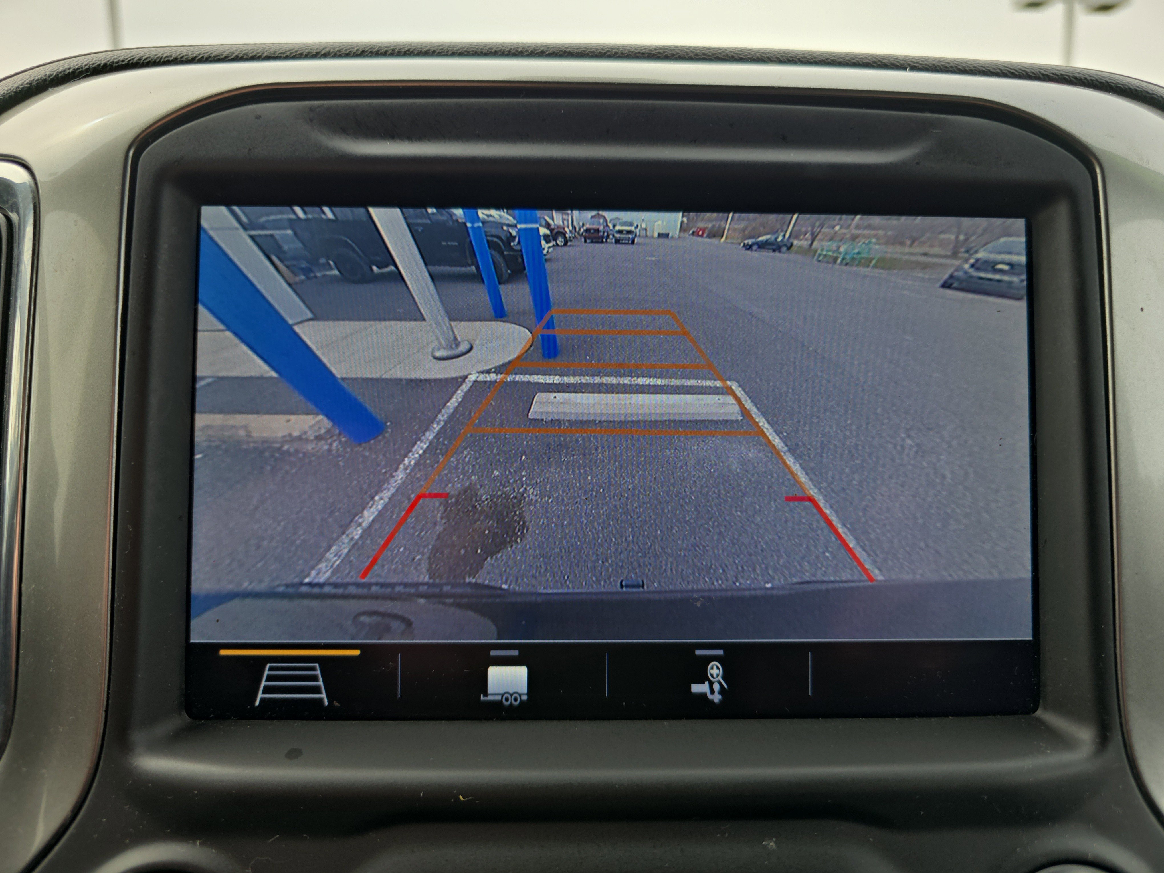 Used 2019 Chevrolet Silverado 1500 LTZ w/ LTZ Plus Package image 29