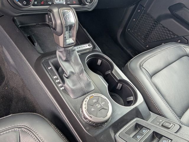 Used 2025 Ford Bronco Outer Banks image 28