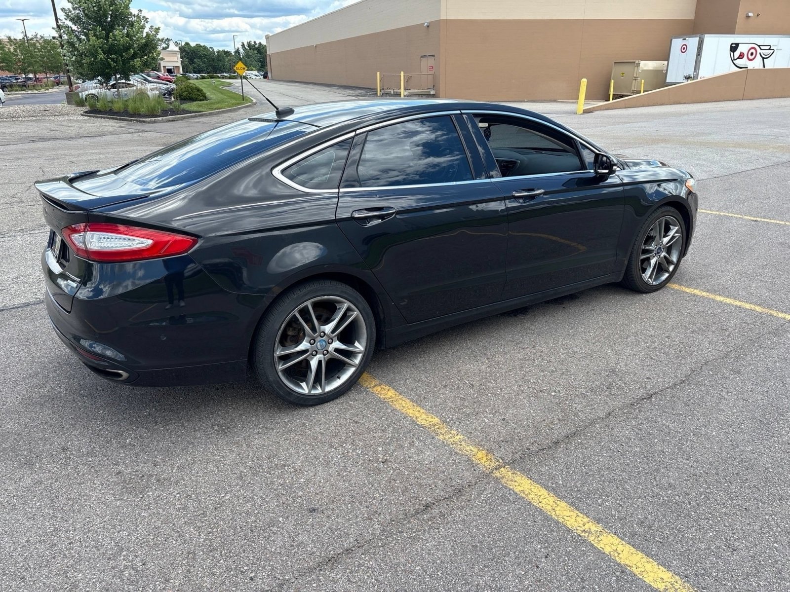 Used 2013 Ford Fusion Titanium w/ Titanium Driver Assist Pkg FWD image 18