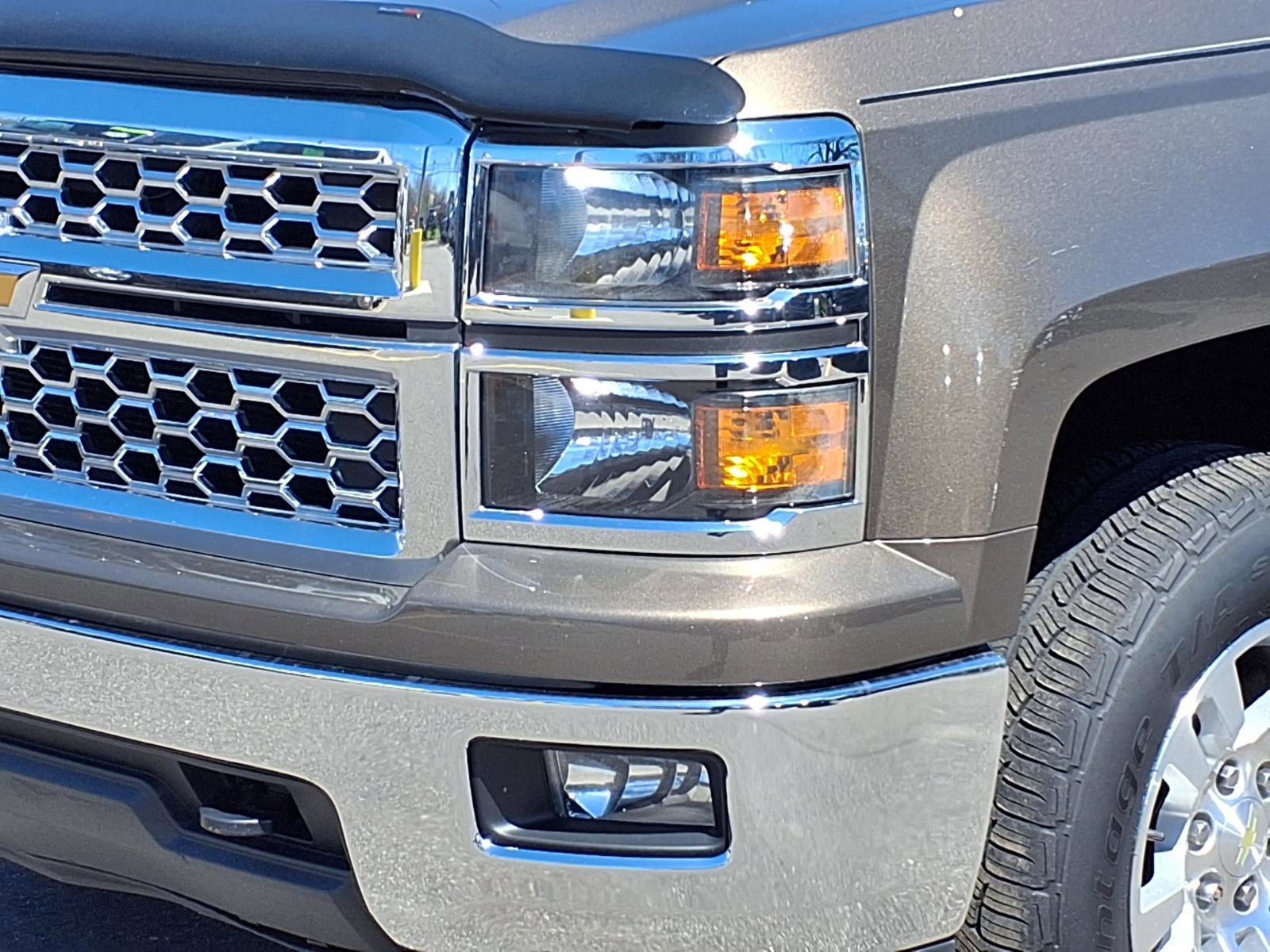Used 2015 Chevrolet Silverado 1500 LT w/ All Star Edition AWD/4WD image 28